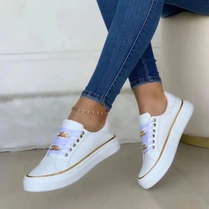 Alexiss | Sneakers
